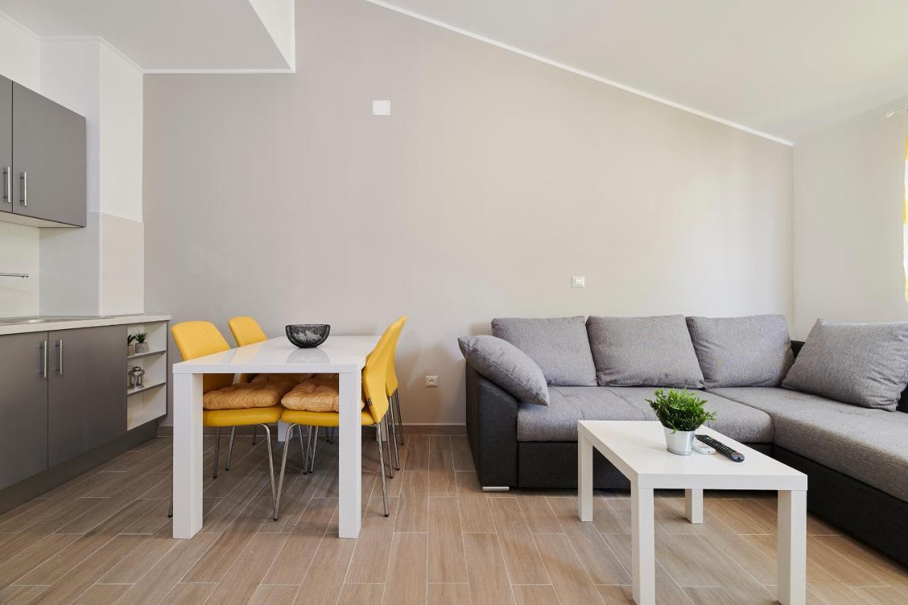 Villa Dvori Basanija Ngoại thất bức ảnh