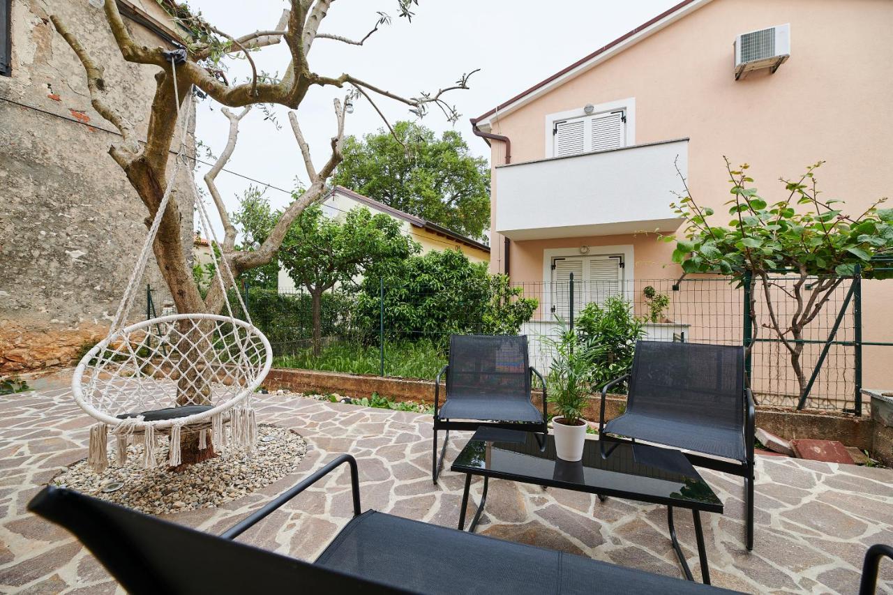 Villa Dvori Basanija Ngoại thất bức ảnh