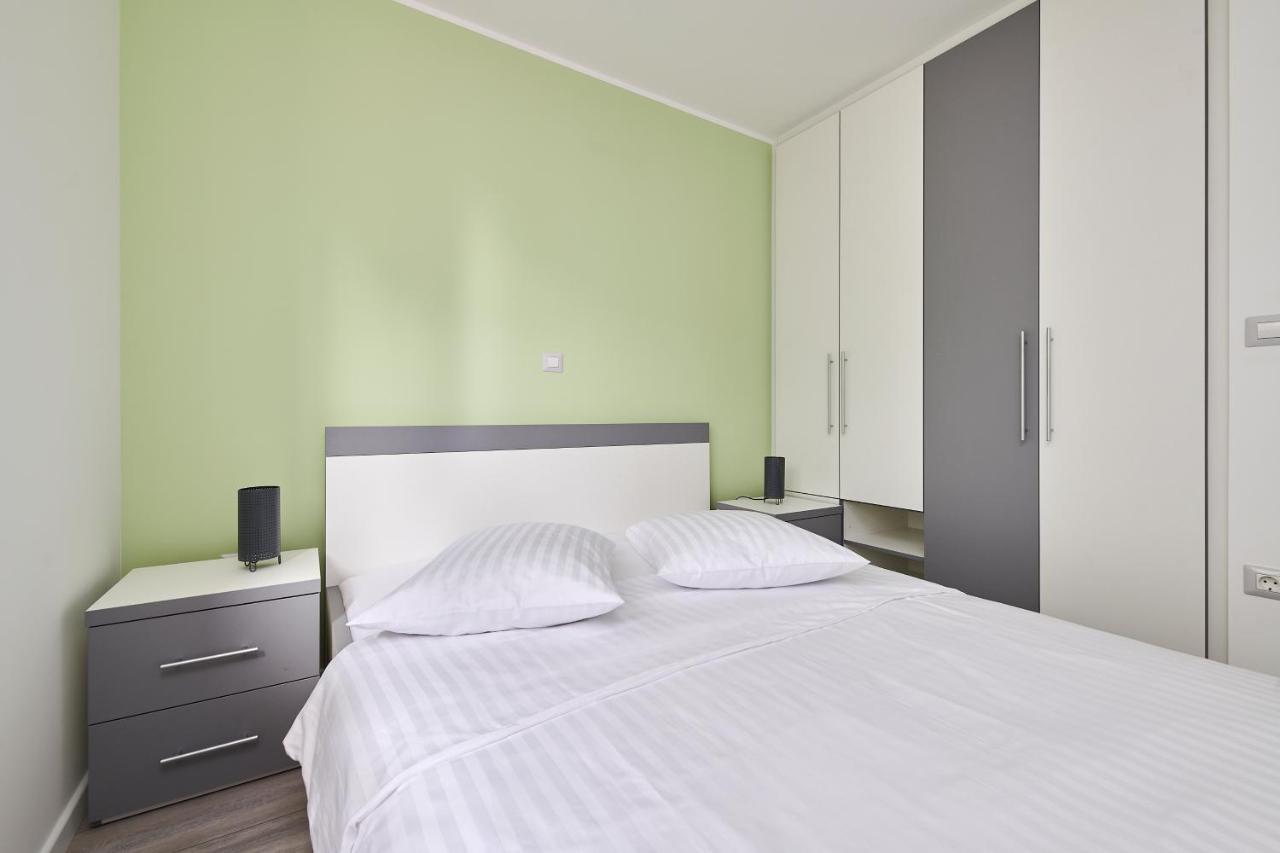 Villa Dvori Basanija Ngoại thất bức ảnh