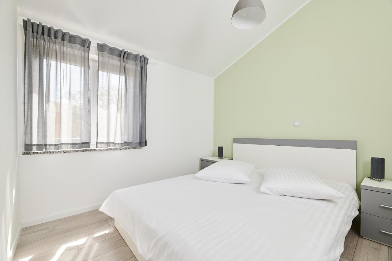 Villa Dvori Basanija Ngoại thất bức ảnh
