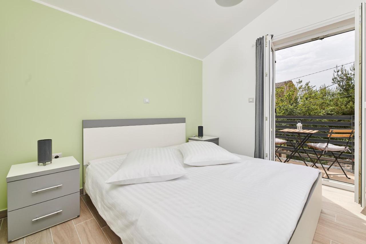 Villa Dvori Basanija Ngoại thất bức ảnh